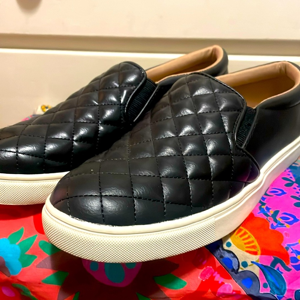 Like new slip on shoes